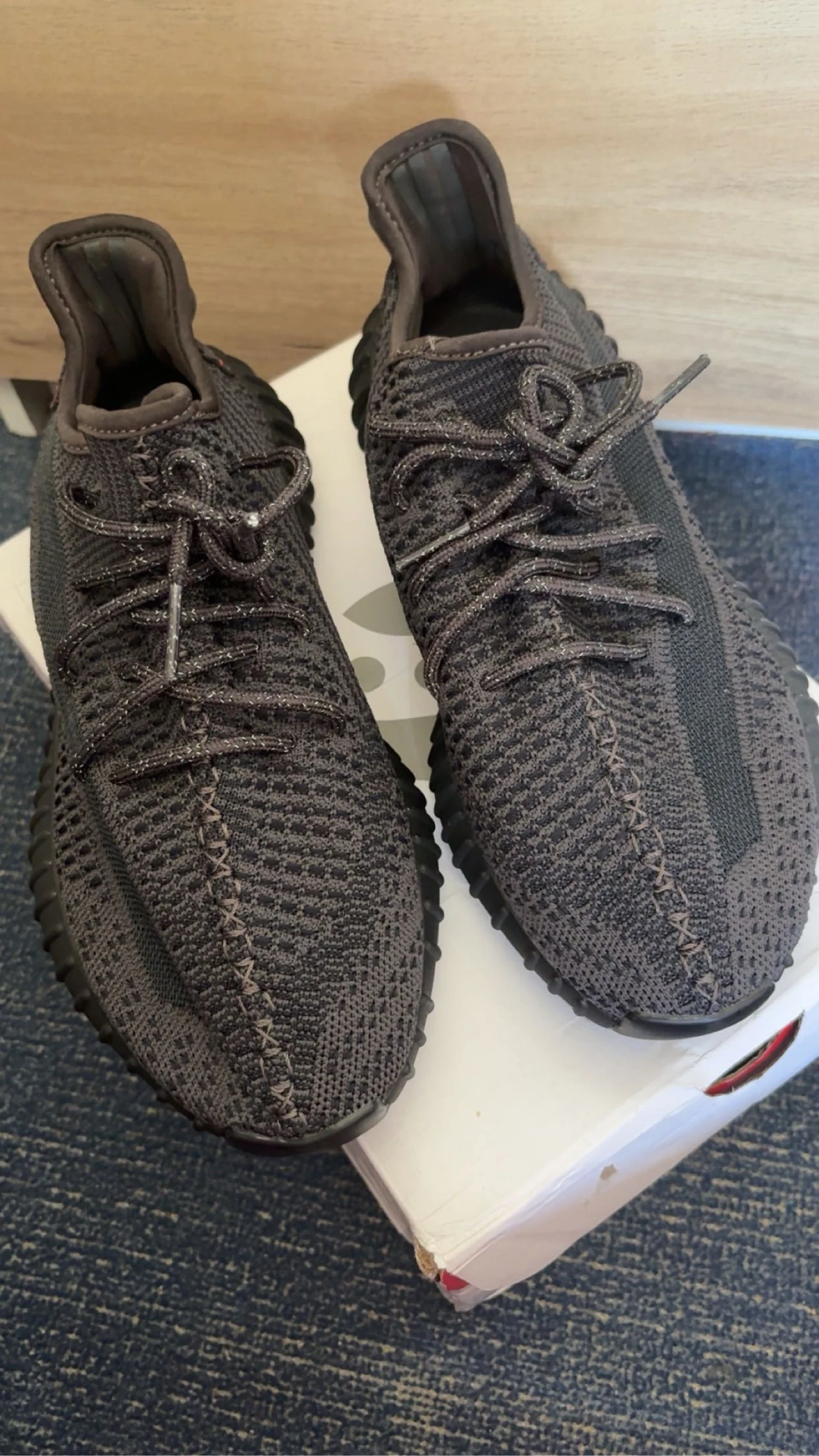 Yezzy 350 – photo 2